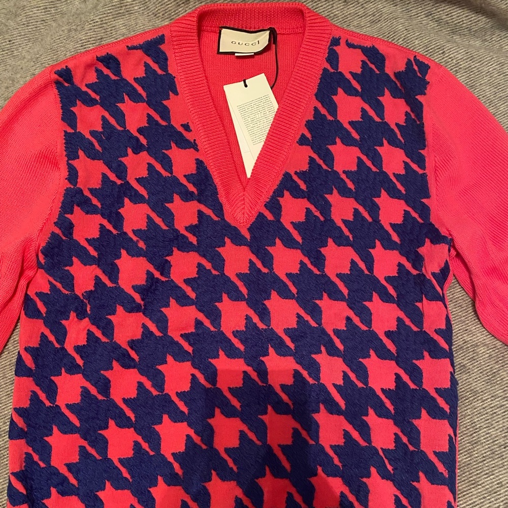 GUCCI FINE WOOL SWEATER NEVER WORN